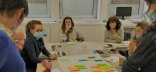 Photo d'un groupe de travail sur la conception innovante