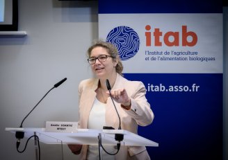 Photo d'Amélie Coantic lors du Colloque Externalités de l'AB